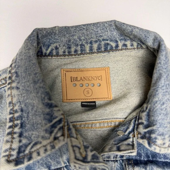 Blank NYC Distressed Denim Jacket Neon Yellow Accent Side Zippers Size Small EUC - Picture 3 of 11